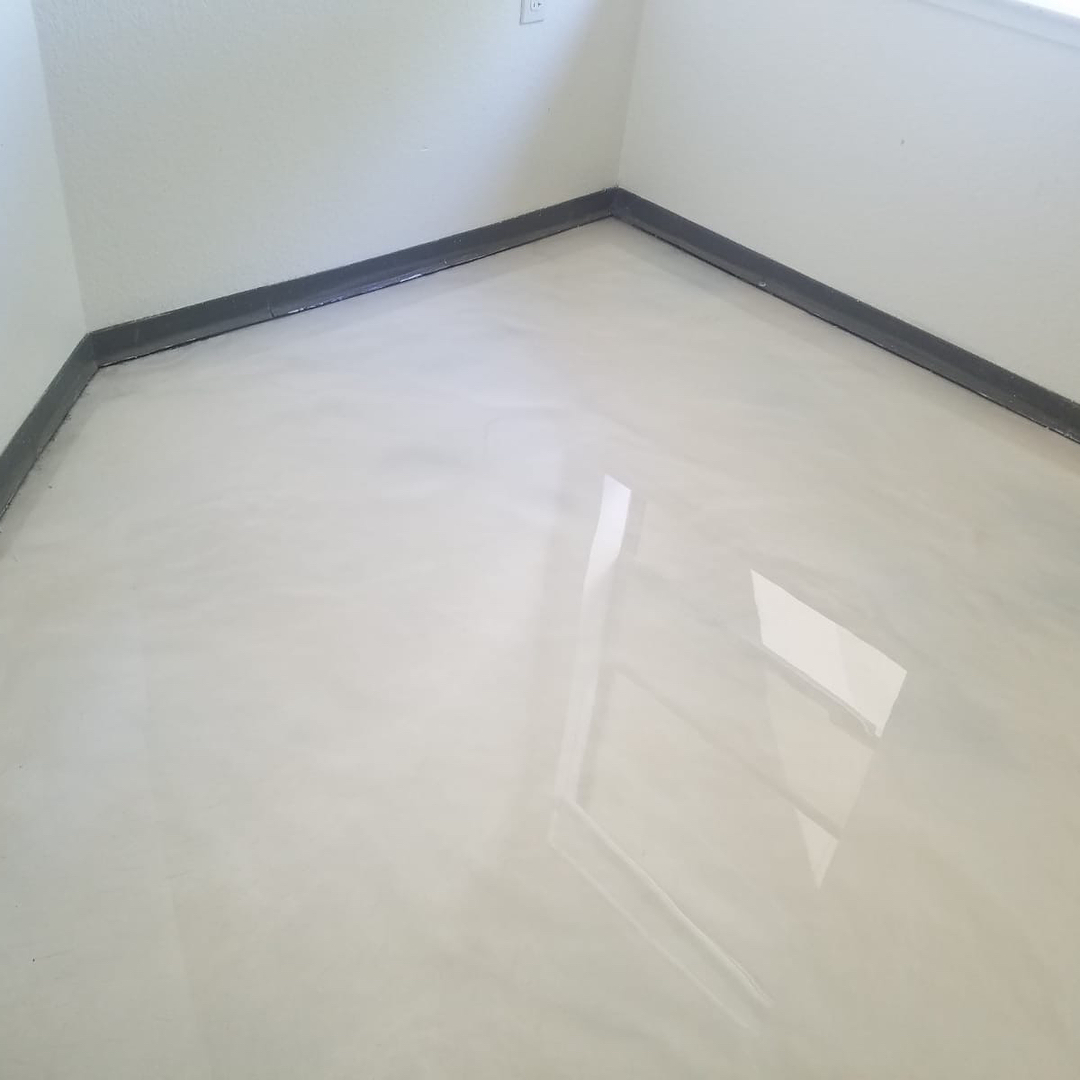 White Metallic Epoxy Flooring 4